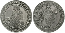 Schweden
Christina, 1632-1654
Salvatortaler 1641, Stockholm. Hüftbild n. halblinks/stehender Christus als Salvator Mundi. 29,30 g.
fast vorzüglich,...