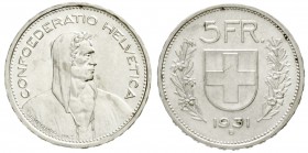 Schweizerische Eidgenossenschaft
5 Franken Alphirt 1931 B, mit Randstellungsvar. "10 Sterne über Kopf".
prägefrisch, selten in dieser Erhaltung