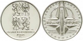 Tschechische Republik
200 Korun Silber 1999. 50 Jahre Nordatlantikpakt (NATO). Auflage max. 3000 Ex. Im Etui mit Zertifikat.
Polierte Platte