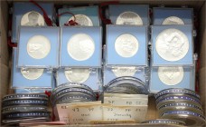 Tschechoslowakei
Lots
Sammlung von 59 Silbergedenkmünzen aus 1954 bis 1985, zu 10, 20, 25, 50, 100 und 500 Korun, meist in Kapseln. Bitte besichtige...