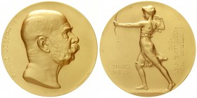 Haus Habsburg
Franz Joseph I., 1848-1916
Große vergoldete Bronzemedaille 1910 von Marschall. Staatspreis der Wiener Jagdausstellung. 89 mm.
vorzügl...