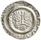 Donauwörth, königliche Münzstätte
Heinrich VI., 1190-1197
Brakteat o.J. 2 gekr. Brb., dazwischen Kreuz, unten im Bogen Rosette, außen Halbmonde und ...
