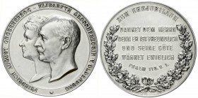 Oldenburg
Friedrich August, 1900-1918
Silbermedaille (1901 gestiftet) zum goldenen Ehejubiläum. 50,6 mm; 49,59 g. Klie in "Oldenburger Münzfreunde" ...