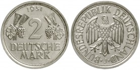 Kursmünzen
2 Deutsche Mark Ähren, Kupfer/Nickel 1951
1951 J. fast Stempelglanz