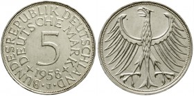 Kursmünzen
5 Deutsche Mark Silber 1951-1974
1958 J. vorzüglich/Stempelglanz, selten in dieser Erhaltung