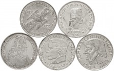 Lots Bundesrepublik
Komplettsammlung der 5 DM Gedenkmünzen in Silber vom Germanischen Museum 1952 über Schiller, Markgraf von Baden, Eichendorff und ...