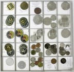 Sammlungen allgemein
alle Welt
61 Stück: Münzen ab dem Mittelalter bis ins 20. Jh. Altdeutschland, Bund, Schweiz, Frankreich, Russland, dann 2 Goetz...