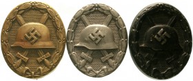 Deutschland
Drittes Reich, 1933-1945
3 Stück: Verwundetenabzeichen in schwarz ( Eisen und Messing) und silber. 2. Form.
sehr schön/vorzüglich