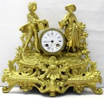 Uhren
Sonstige Uhren
Kaminuhr um 1900. Hersteller Union des Fques, Paris. Vergoldetes Messinggehäuse, barocke Darstellung Mann mit Schachtel und Fra...