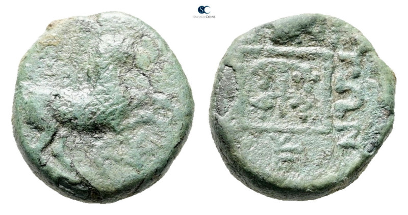 Thrace. Maroneia circa 398-347 BC. 
Bronze Æ

13 mm, 2,94 g



Nearly Ver...