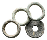 Lot of ca. 4 bronze "ring money" / SOLD AS SEEN, NO RETURN!
Very Fine