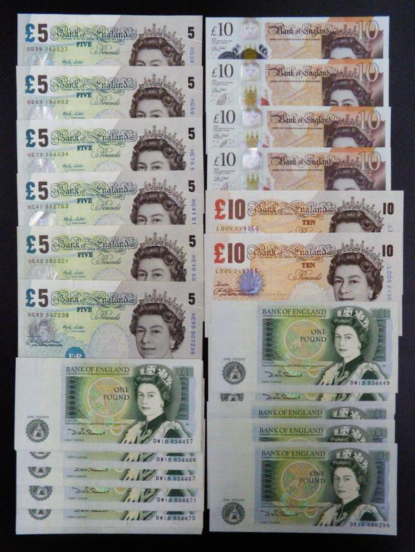 Ten Pounds Salmon Charles Darwin 2012 (2) consecutives LD05 213055 and 056, Clel...
