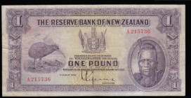 New Zealand 1 Pound 1st August 1934 S/N A215736 Pick 155 Fine