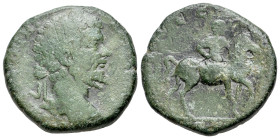 Septimius Severus (193-211). Ӕ Sestertius (27mm, 17,03g, 12h). Head of Septimius Severus, laureate r. R/ Septimius Severus, in military attire, on hor...