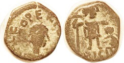 LEO I, Æ4, Ruler & captive, NIC; F, obv sl off-ctr but portrait & LEO PERP visible, unusual; hilighted dark green. (A Fine, no mint, realized $78, Rom...