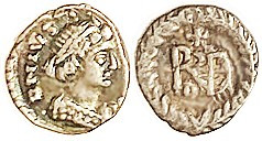 OSTROGOTHS, Theodoric, 493-526, 1/4 Siliqua in name of Justinian, Bust r/monogram in wreath, MEC 121, VF, obv off-ctr losing lgnd at rt, rev well cent...