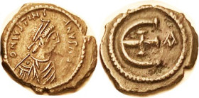 JUSTINIAN I, 5N, S171, Bust r/E & A; VF+, centered, brown patina, sl obv flan fault, much portrait detail. (A GVF brought $230, CNG 5./04.)