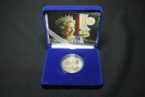 2002 Silver 5 Pounds (Crown) Golden Jubilee Proof Box & COA