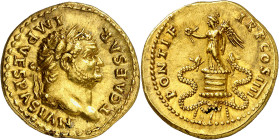 * (75 d.C.). Tito. Áureo. (Spink 2421) (Co. 163) (RIC. 785, de Vespasiano) (Calicó 750). Anv.: T. CAESAR IMP. VESPASIAN. Su cabeza laureada. Rev.: PON...