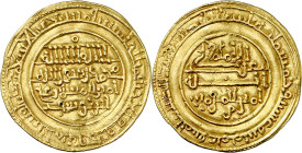 Almorávides. AH 518. Ali ibn Yusuf. Almería. Dinar. (V. 1649) (Hazard 286). Bella. 3,96 g. EBC.