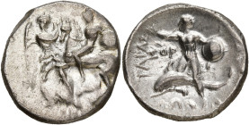 CALABRE, TARENTE, AR nomos, 302-231 av. J.-C. D/ Niké freinant un cheval galopant à g. Le cavalier, casqué, tient un bouclier et deux lances. R/ TAPAΣ...