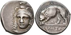LUCANIE, VELIA, AR didrachme, 350-325 av. J.-C. Groupe de Kleudoros. D/ T. casquée d'Athéna de f., légèrement tournée à g. Sur le casque, KΛEYΔΩPOY. R...