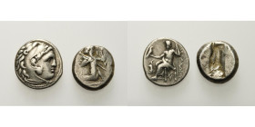 lot de 2 p.: Macédoine, Alexandre III, drachme, Colophon; Royaume achéménide, sicle, série III, Le roi ten. arc et lance. Fine - Very Fine.
