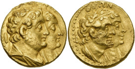 ROYAUME LAGIDE, Ptolémée II Philadelphe (285-246), AV pentekontadrachmon (50 drachmes) ou tétradrachme en or, vers 270 av. J.-C., Alexandrie. D/ ΑΔΕΛΦ...