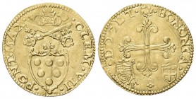 BOLOGNA. Clemente VII (Giulio de’Medici), 1523-1534. Scudo d'oro. Au, gr. 3,36. Dr. CLEM VII - PONT MAX. Stemma sormontato da triregno e chiavi decuss...