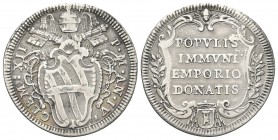 ROMA. Clemente XII (Lorenzo Corsini), 1730-1740. Testone 1734 a. IV. Ag, gr. 8,22 . Dr. CLEM XII P M - AN IV. Stemma sormontato da triregno e chiavi d...