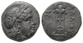 Kings of Thrace, Adaios, Ae, 10.91 g 19.89 mm. Circa 275-225 BC. Kypsela.
Obv: Laureate head of Apollo to right.
Rev. ΑΔΑΙΟΥ, Tripod; to left, monogra...