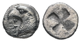 Aeolis, Kyme. AR Hemiobol. 0.39 g. - 8.12 mm. Circa 480-450 BC.
Obv.: K Y. Head of eagle left.
Rev.: Quadripartite incuse square.
Ref.: SNG Copenhagen...