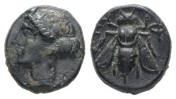 Ionia, Ephesos. AE. 1.35 g. - 10.70 mm. Circa 375-325 BC.
Obv.: Female head (Artemis?) left, wearing mural-crown.
Rev.: E - Φ. Bee with straight wings...