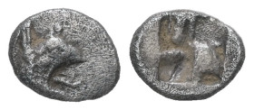 Ionia, Phokaia. AR Tetartemorion. 0.26 g. - 7.42 mm. Circa 530-510 BC.
Obv: Head of griffin right.
Rev: Quadripartite incuse square.
Ref: SNG Copenhag...