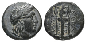 Ionia, Smyrna. AE. 3.15 g. - 15.83 mm. Circa 3rd-2nd century BC.
Obv.: Laureate head of Apollo right.
Rev.: ΣMYP - NAIΩN. Tripod.
Ref.: -.
Very Ra...