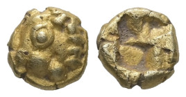 Ionia, Uncertain. Circa 600-550 BC. Myshemihekte - 1/24 Stater. 0.65 g. - 6.70 mm. Phokaic standard.
Obv.: Head of lioness left.
Rev.: Quadripartite i...