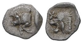 Mysia, Kyzikos. AR, Hemiobol. 0.34 g. - 9.62 mm. Circa 450-400 BC.
Obv.: Forepart of boar left; to right, tunny upward.
Rev.: Head of roaring lion lef...