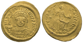 Justin II, AD 565-578. AV, Solidus. 4.43 g. 21.67 mm. Constantinople.
Obv: DNI-VSTI-NVSPPAVC. Frontal bust of Justin II with shield and cuirass and we...