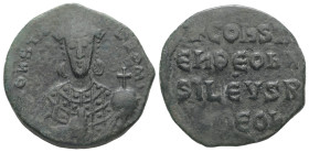 Constantine VII Porphyrogenitus, AD 913-959. AE, Follis. 7.30 g. 27.40 mm. Constantinople.
Obv: CONSTbA-SILROM. Frontal bust of Constantine VII, beard...