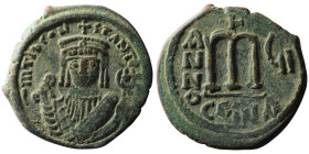Tiberius II Constantine (AD 578-582). Constantinople. dated RY 6 = 583-4
AE Follis (31mm, 12,85g)