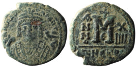 Maurice Tiberius (AD 582-602). Theoupolis (Antioch)
AE Follis (27mm, 10,83g)