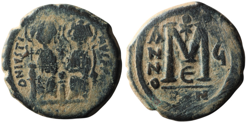 Justin II with Sophia (AD 565-578). Constantinople
AE Follis (30mm, 14,35g)