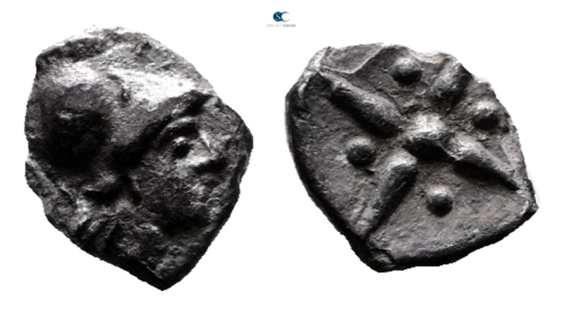 Troas. Kolone circa 350 BC. 
Tetartemorion AR

7 mm, 0,16 g



Very Fine