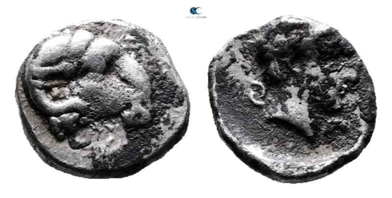 Caria. Kasolaba circa 450-400 BC. 
Hemiobol AR

7 mm, 0,44 g



Very Fine