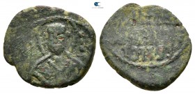 Ruggero II  AD 1105-1154. Messina. Follaro Æ