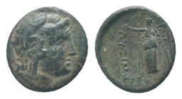 THRACE. Lysimacheia. (Circa 3rd century BC)
AE
Obv: Head of Herakles right, wearing lion's skin headdress right.
Rev: ΛYΣIMAXEΩN. Nike standing lef...