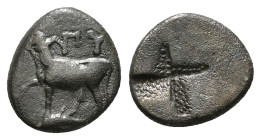 THRACE. Byzantion. (340-320 BC). Hemidrachm
Obv: ΠΥ. Bull standing left on dolphin.
Rev: Mill-sail incuse.
SNG BM Black Sea 36-41. Condition : Good ve...