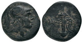 PONTOS. Amaseia. (85-65 BC). AE.
Obv : Helmeted head of Ares right.
Rev : AMAΣΣEIAΣ. Sword in sheath.
SNG BM Black Sea 1051. Condition : Good very ...