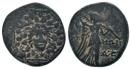 PONTOS. Komana. Struck under Mithradates VI (105-90 or 90-85 BC). AE.
Obv : Aegis.
Rev : KOMA - NΩN. Nike advancing right, holding wreath and palm f...