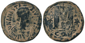 ANASTASIUS I.(491-518).Constantinople.Follis.
Obv : DN ANASTASIVS PP AVG.
Pearl diademed, draped, cuirassed bust to right.
Rev : Large M, star left...